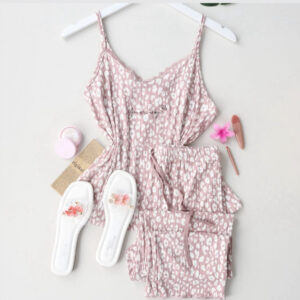 بيجامة شيال وبنطلون