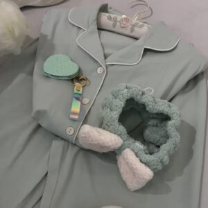 بيجامة نص كم ازرار