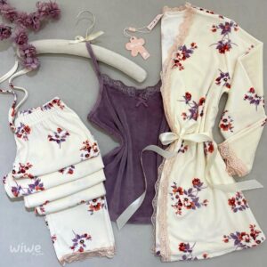 بيجامة٣قطع باللون البيج ورد