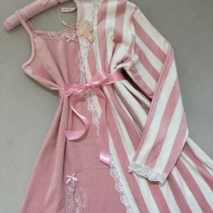 قميص نوم مع روب زهر مخطط