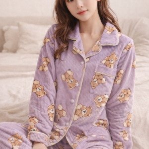 بيجامة دبدوب ازرار باللون النهدي